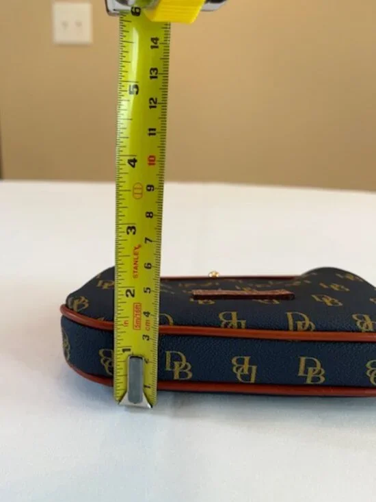 DOONEY & BOURKE | Gretta Framed Navy Blue Coin Purse-Like NEW - Picture 7 of 7